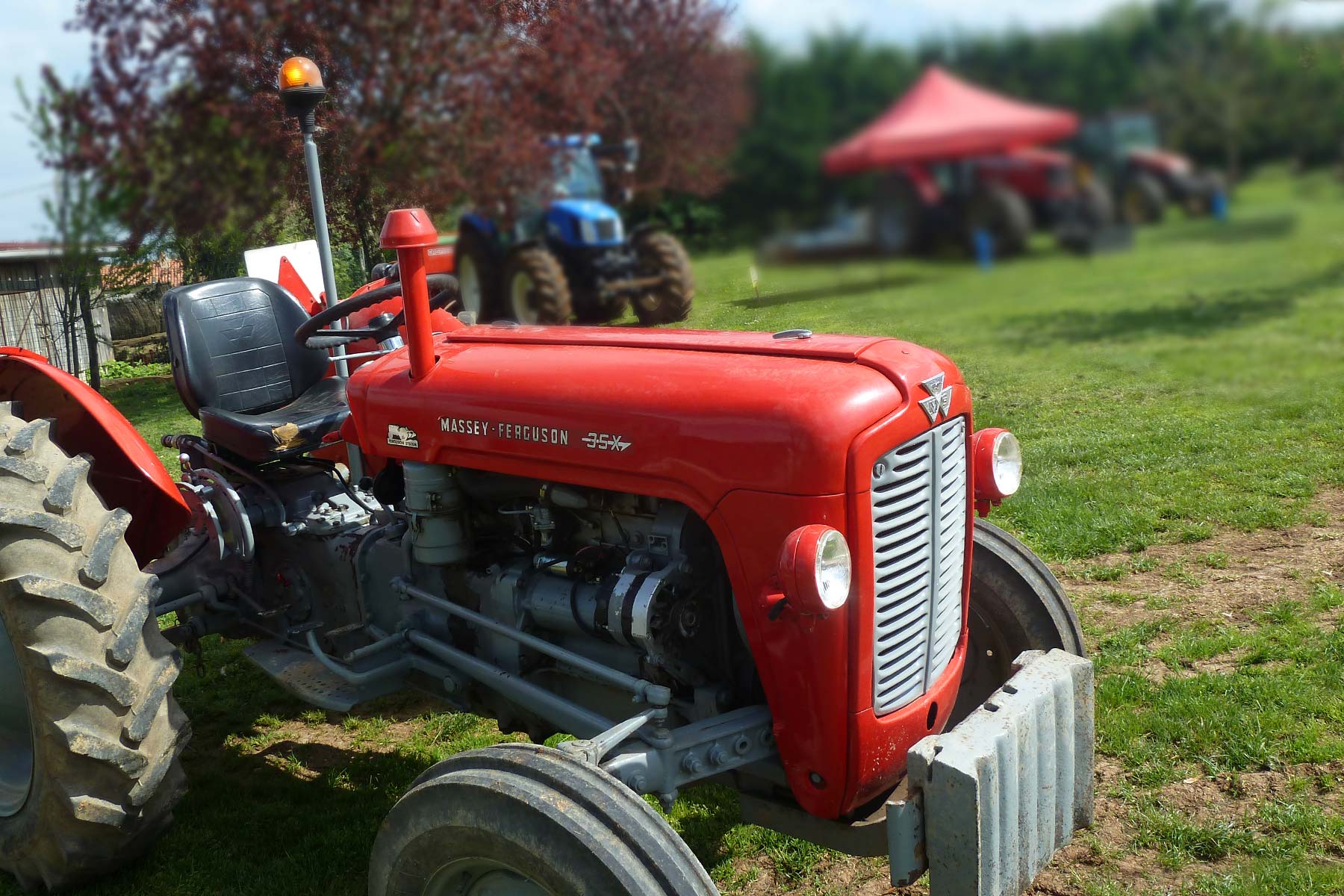 Le vieux Massey Ferguson